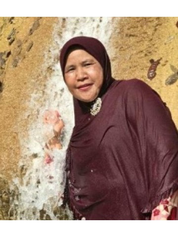 Dra. Siti Kalisom